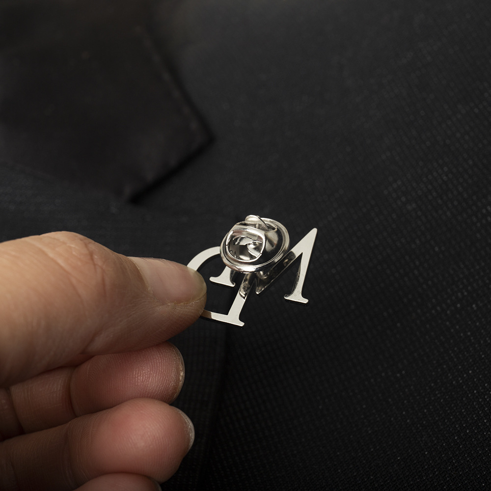 Tangula Custom Initials Brooch - Men Grooming Usa ulasan dan harga
